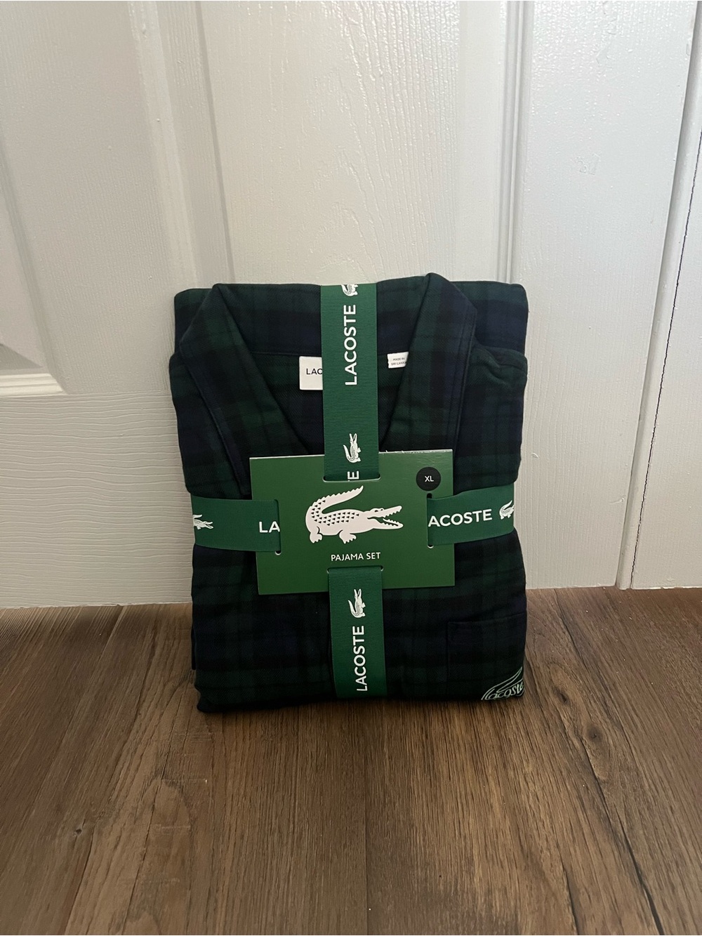 Lacoste Men's Dark Green and Navy Plaid Pajama set